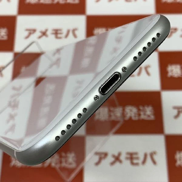 iPhoneSE 第2世代 Apple版SIMフリー 64GB MHGQ3J/A A2296 極美品 ホワイト