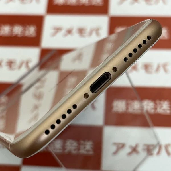 iPhone8 docomo版SIMフリー 64GB NQ7A2J/A A1906 極美品