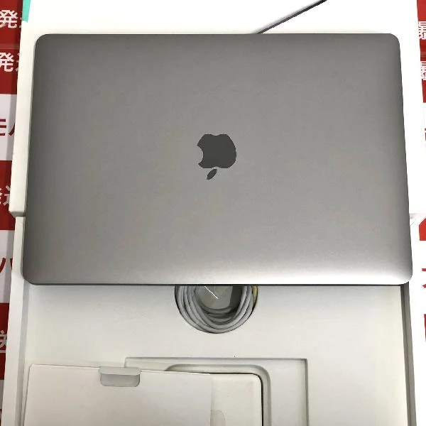 MacBook Pro 13インチ 2020 Thunderbolt 3ポートx4  2GHz クアッドコアIntel Core i5 16GB 512GB スペースグレイ