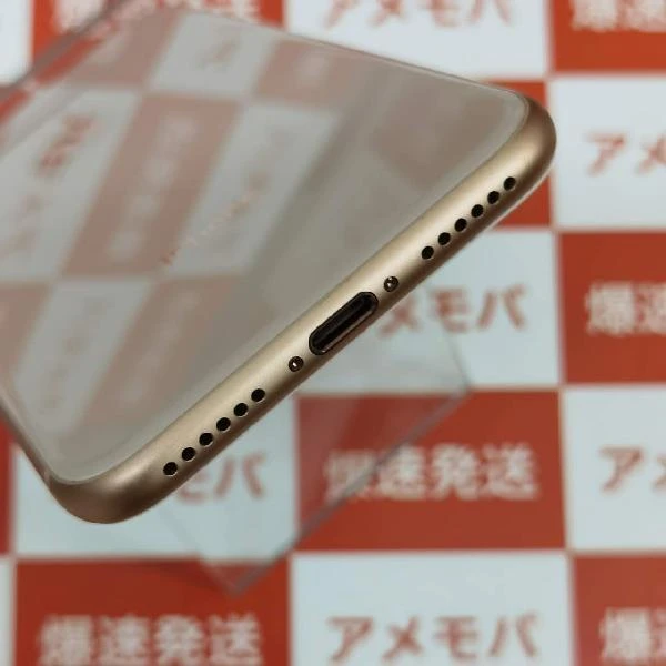 iPhone8 docomo版SIMフリー 64GB MQ7A2J/A A1906 極美品