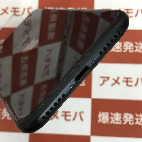 iPhoneSE 第2世代 docomo版SIMフリー 128GB MHGT3J/A A2296 新品同様 ブラック