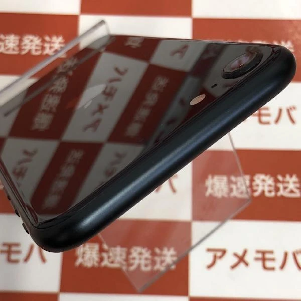 iPhoneSE 第3世代 64GB au版SIMフリー MMYJ3J/A 美品