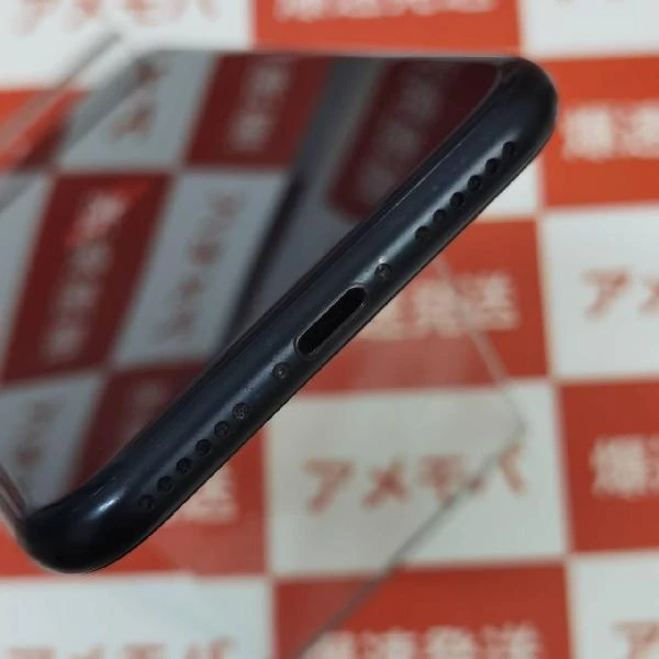 iPhoneSE 第3世代 au版SIMフリー 64GB MMYC3J/A 美品