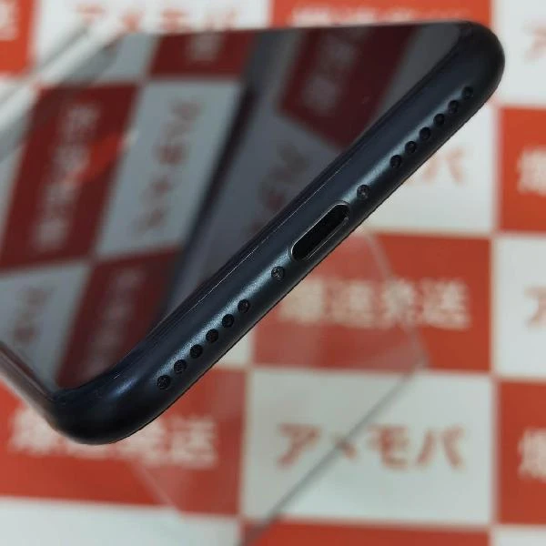 iPhoneSE 第3世代 docomo版SIMフリー 64GB MMYC3J/A A2782