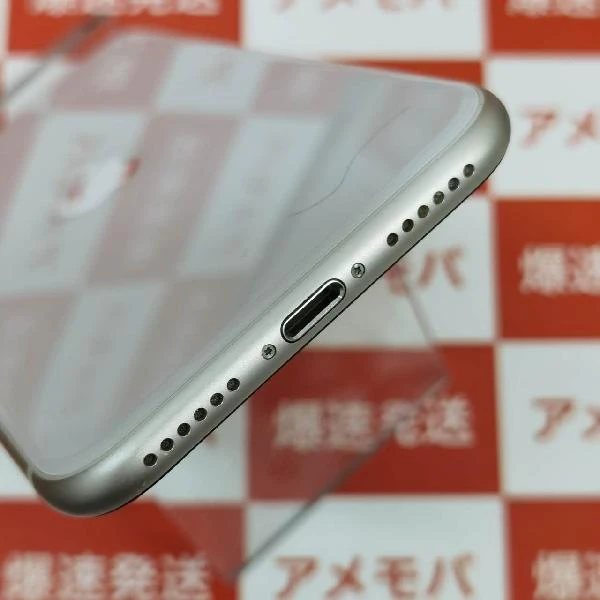 iPhoneSE 第3世代 Apple版SIMフリー 64GB MMYC3J/A 極美品