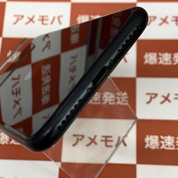 iPhoneSE 第3世代 Apple版SIMフリー 128GB MMYF3J/AA2782 極美品