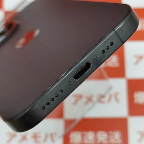 iPhone15 Pro docomo版SIMフリー 256GB MTUC3J/A A3101 新品同様 No 商品カラー