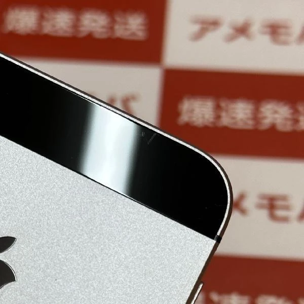 iPhoneSE docomo版SIMフリー 64GB MLM62J/A A1723 極美品