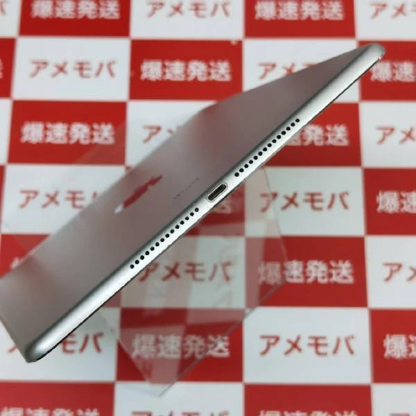 iPad Air 第2世代 docomo 16GB MGH72J/A A1567 極美品 シルバー