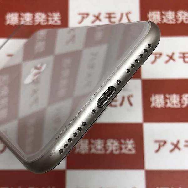 iPhoneSE 第3世代 SoftBank版SIMフリー 256GB MMYK3J/A A2782 極美品