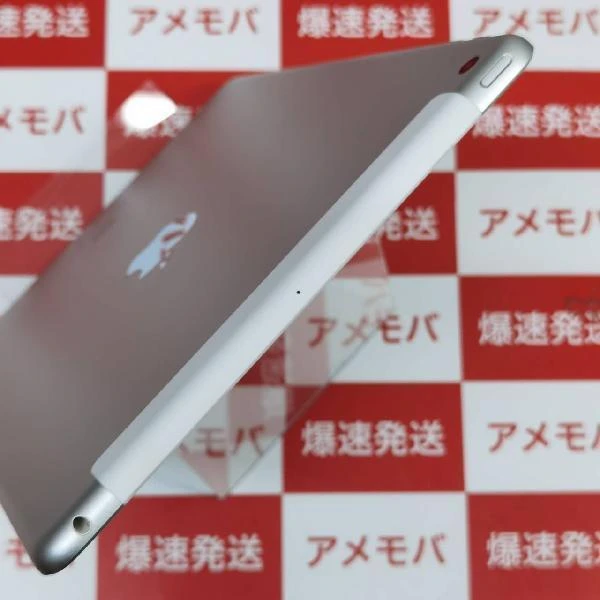 値下げ iPad 第5世代 au版SIMフリー 32GB MP1L2J/A 新品同様