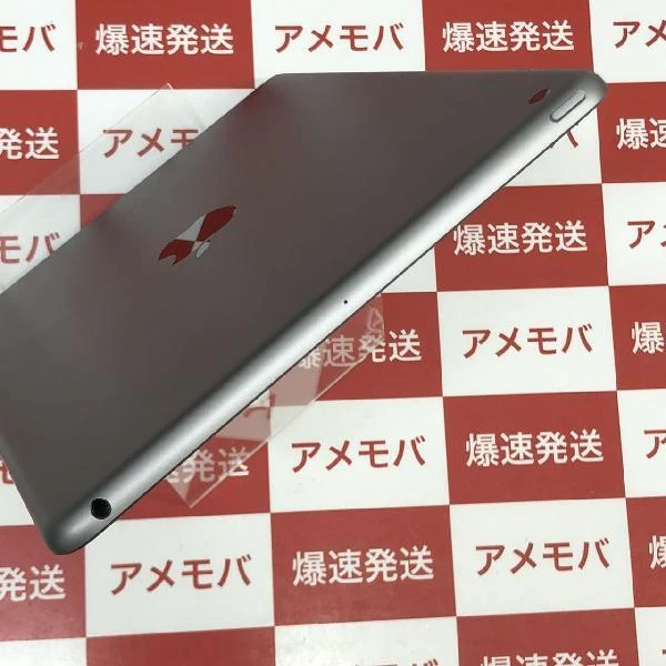 iPad 第6世代 Wi-Fiモデル 32GB MR7F2J/A A1893 極美品