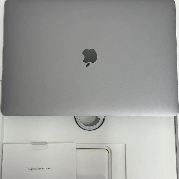 MacBook Pro 16インチ 2019  2.3GHz Core i9 16GB 1TB A2141 新品同様 スペースグレイ