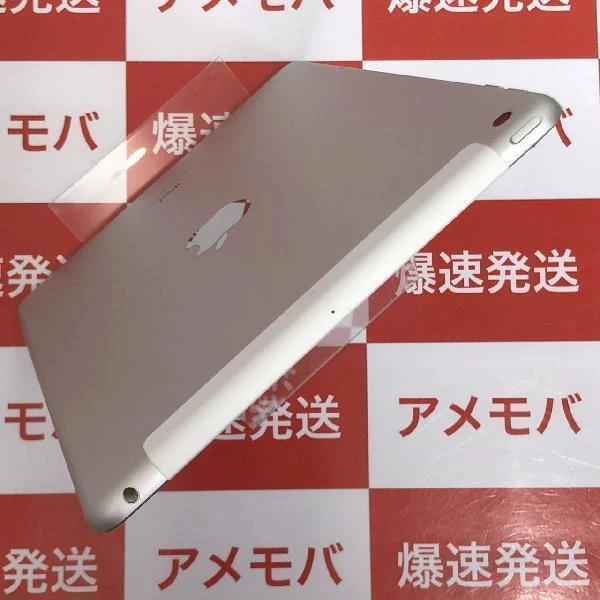 iPad 第5世代 docomo版SIMフリー 32GB MP1L2J/A A1823 極美品