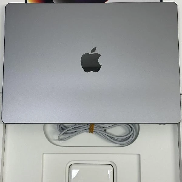 MacBook Pro 14インチ 2021  M1 Pro 16GB 1TB A2442 極美品 スペースグレイ