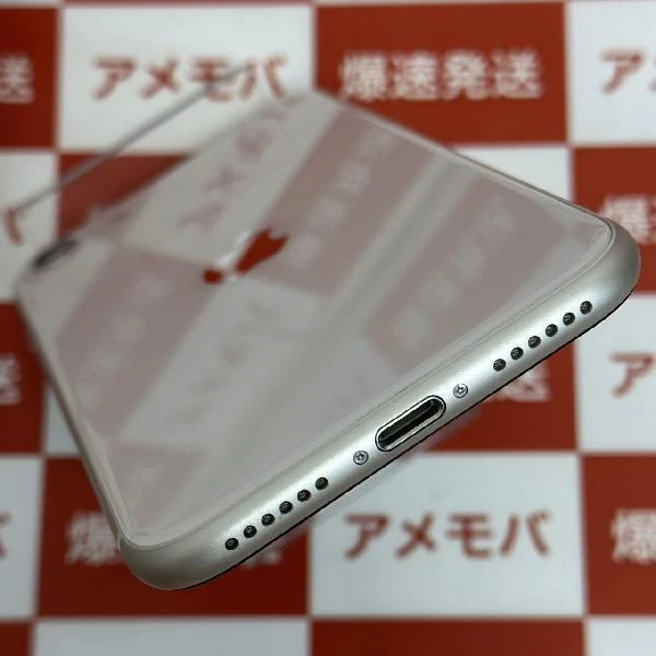 iPhoneSE 第3世代 SoftBank版SIMフリー 64GB MMYD3J/A A2782 美品