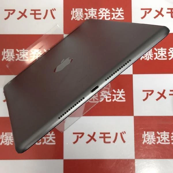 iPad 第7世代 128GB スペースグレイ docomo版SIMフリー MW6E2J/A