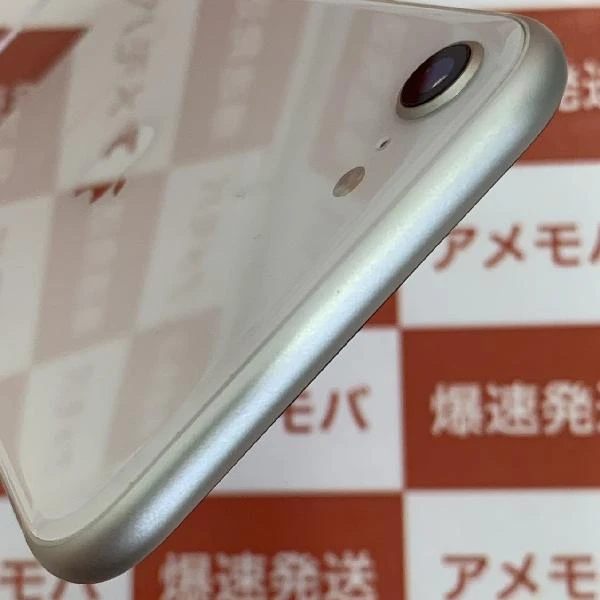 iPhoneSE 第3世代 au版SIMフリー 256GB MMYK3J/A A2782 極美品