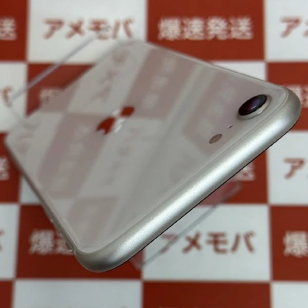 iPhoneSE 第3世代 au版SIMフリー 64GB MMYD3J/A A2782 極美品