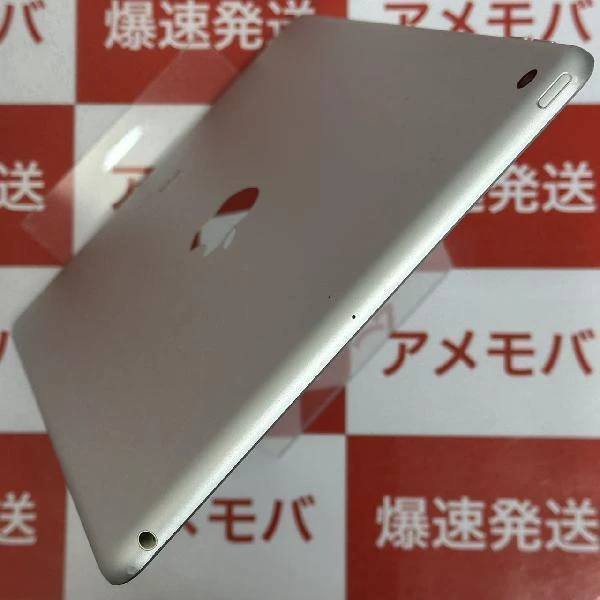 iPad 第6世代 Wi-Fiモデル 32GB MR7G2J/A A1893 美品