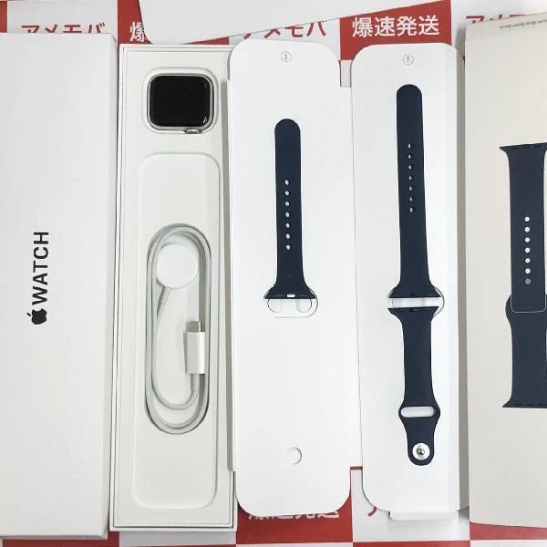Apple Watch SE GPSモデル  MKNY3J/A A2351 極美品