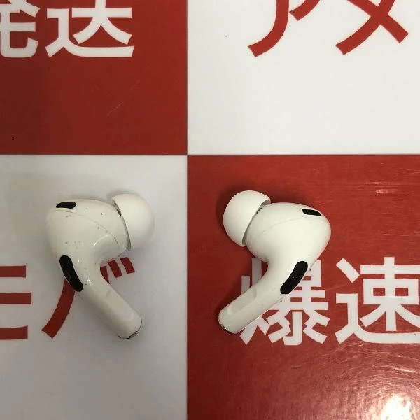 AirPods Pro 第2世代 MQD83J/A  MQD83J/A ホワイト