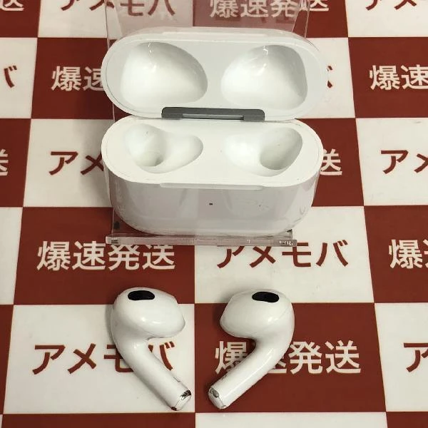 Apple AirPods 第3世代 MagSafe充電ケース付き  MME73J/A ホワイト