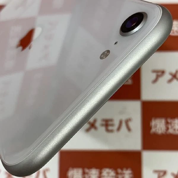 iPhoneSE 第2世代 docomo版SIMフリー 128GB MHGU3J/A A2296 美品 ホワイト