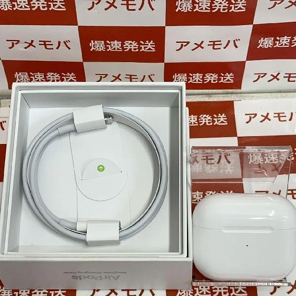 Apple AirPods 第3世代 MagSafe充電ケース付き  MME73J/A 美品 ホワイト