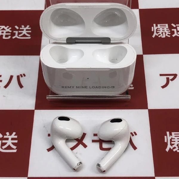 Apple AirPods 第3世代 MagSafe充電ケース付き  MME73J/A ホワイト