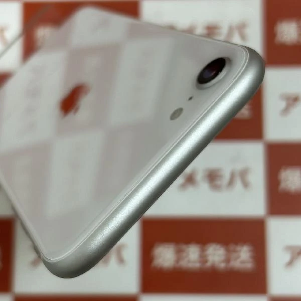iPhoneSE 第2世代 Apple版SIMフリー 128GB MXD12J/A A2296 美品 ホワイト