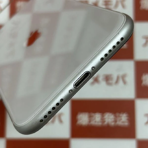 iPhoneSE 第2世代 Apple版SIMフリー 128GB MXD12J/A A2296 美品 ホワイト