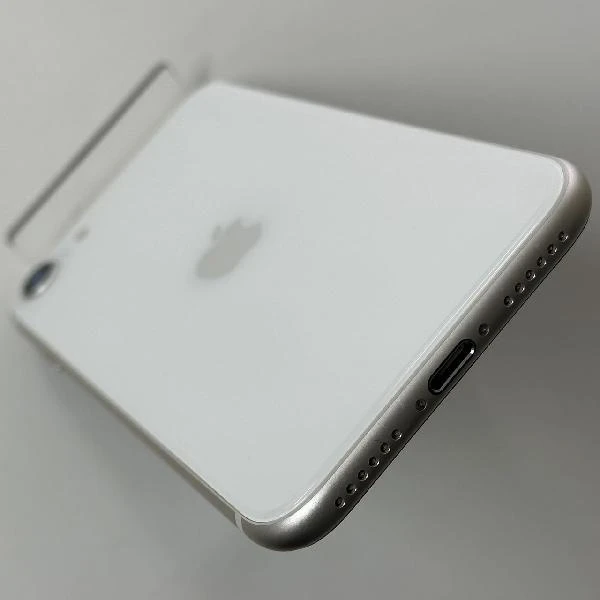 iPhoneSE 第3世代 au版SIMフリー 64GB MMYD3J/A A2782