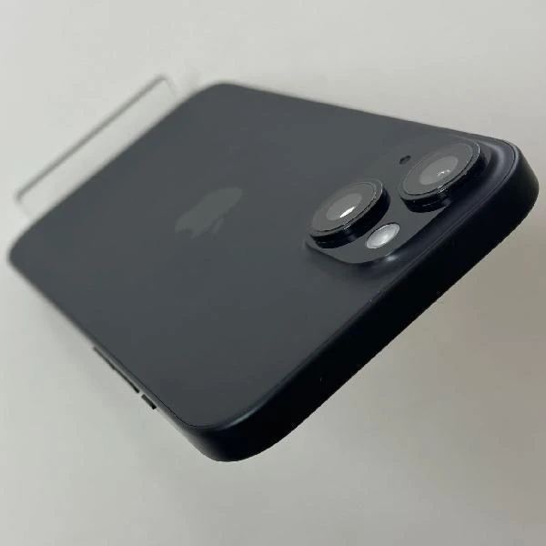 iPhone15 256GB Apple版SIMフリー MTMN3J/A 極美品