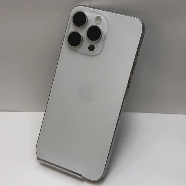 iPhone15 Pro Max Apple版SIMフリー 256GB MU6Q3J/A A3105 極美品 No 商品カラー