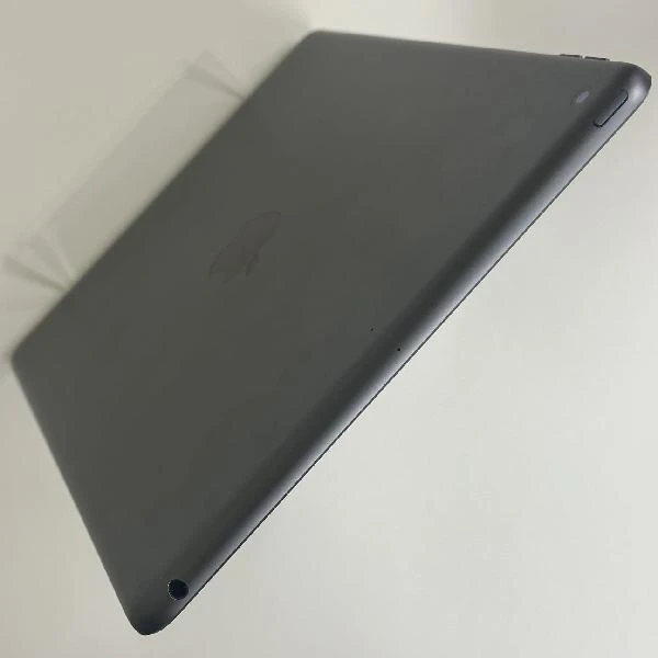 iPad 第9世代 Wi-Fiモデル 64GB MK2K3J/A A2602 美品