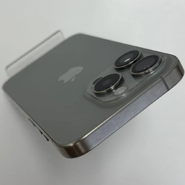 iPhone15 Pro 海外版SIMフリー 256GB MTQA3CH/A A3104 極美品 No 商品カラー