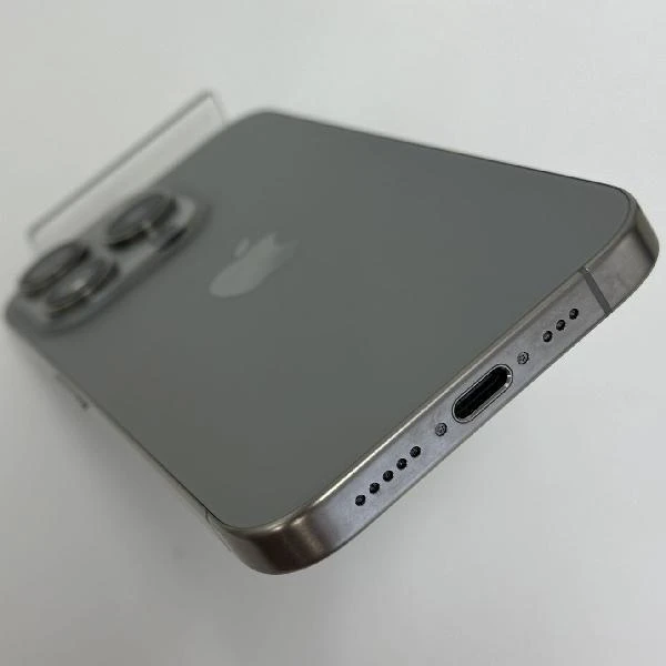 iPhone15 Pro 海外版SIMフリー 256GB MTQA3CH/A A3104 極美品 No 商品カラー