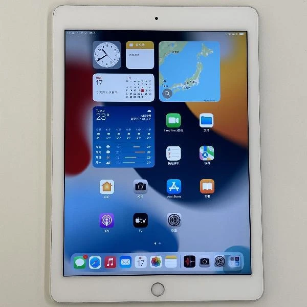 iPad Air 第2世代 Wi-Fiモデル 64GB MGKM2J/A A1566 シルバー