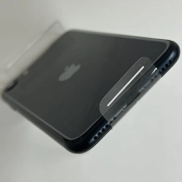 iPhoneSE 第3世代 docomo版SIMフリー 64GB MMYC3J/A A2782 未使用品