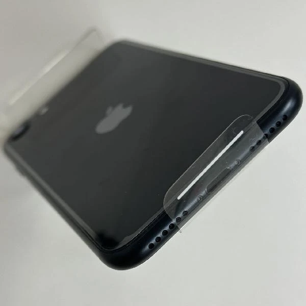 iPhoneSE 第3世代 docomo版SIMフリー 64GB MMYC3J/A A2782 未使用品