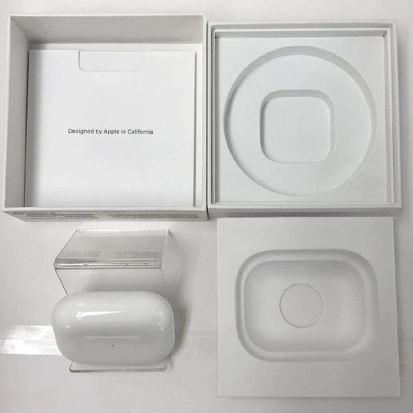AirPods Pro MagSafe対応  MLWK3J/AA A2190 ホワイト