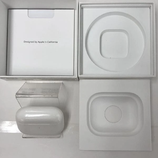 AirPods Pro MagSafe対応  MLWK3J/A A2190 ホワイト