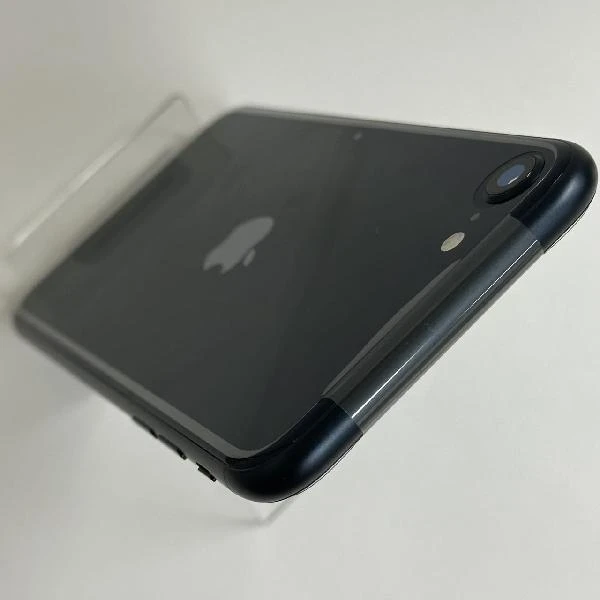 iPhoneSE 第3世代 docomo版SIMフリー 64GB MMYC3J/A A2782 未使用品