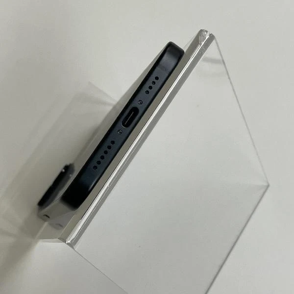 iPhone15 Plus Apple版SIMフリー 512GB MU0T3J/A A3093 新品同様