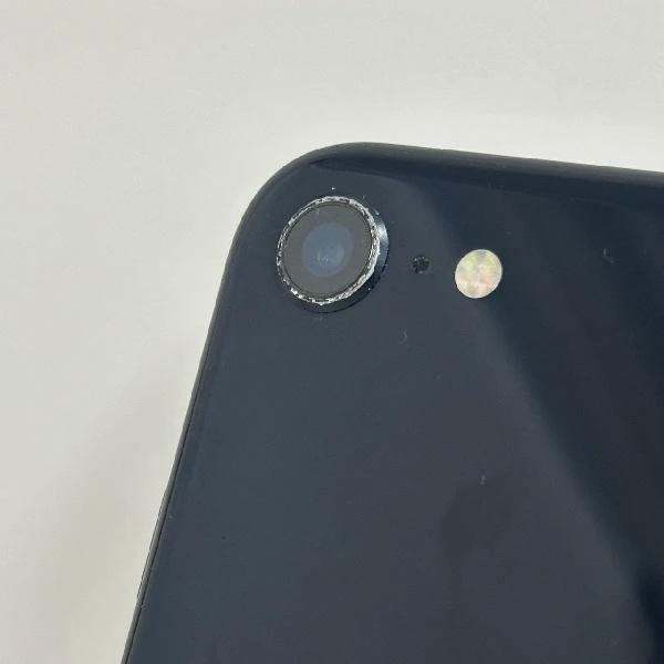 iPhoneSE 第3世代 Apple版SIMフリー 128GB MMYF3J/A A2782