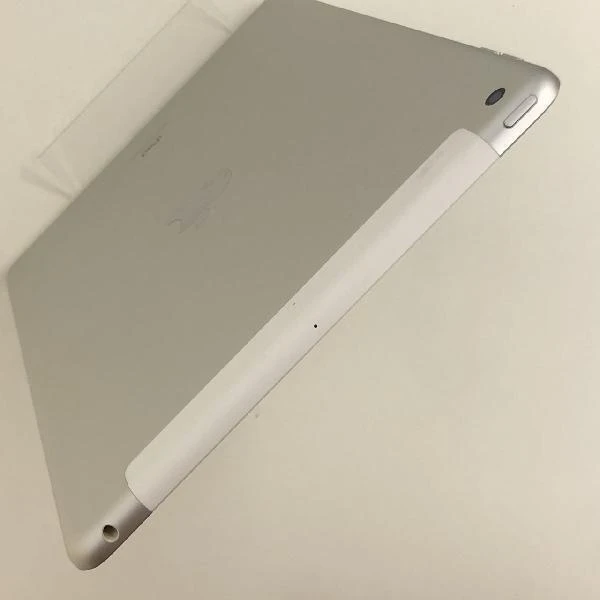 iPad 第7世代 au版SIMフリー 32GB MW6C2J/A A2198 訳あり品