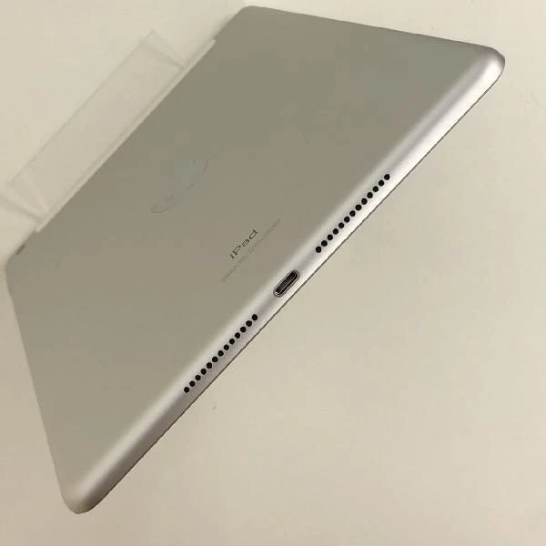 iPad 第7世代 au版SIMフリー 32GB MW6C2J/A A2198 訳あり品