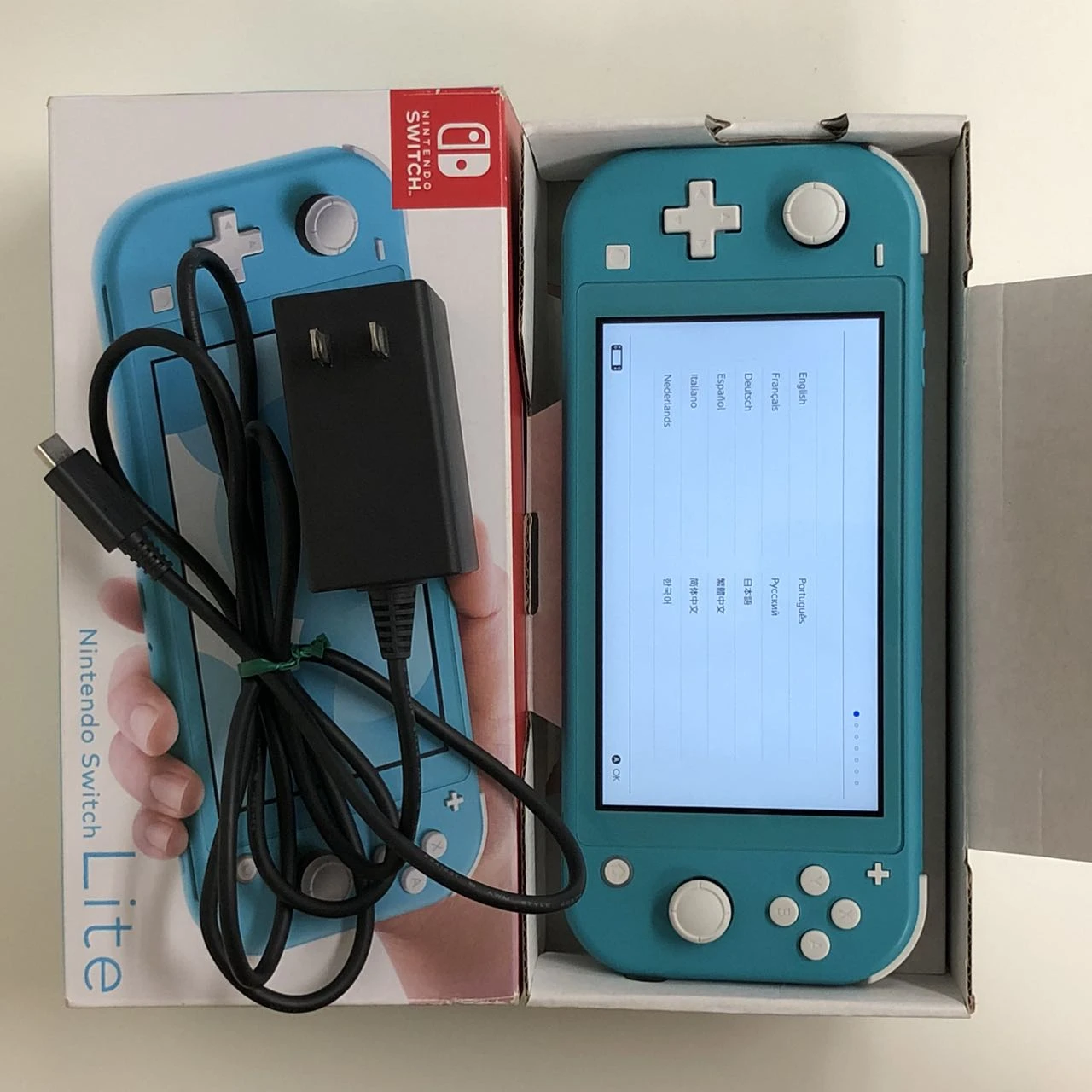 Nintendo Switch Lite  HDH-S-BAZAA No 商品カラー