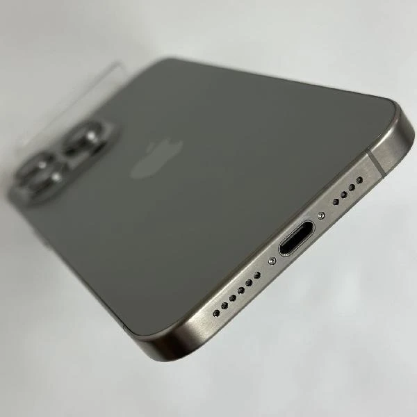 iPhone15 Pro Max Apple版SIMフリー 256GB MU6R3J/A A3105 極美品 No 商品カラー